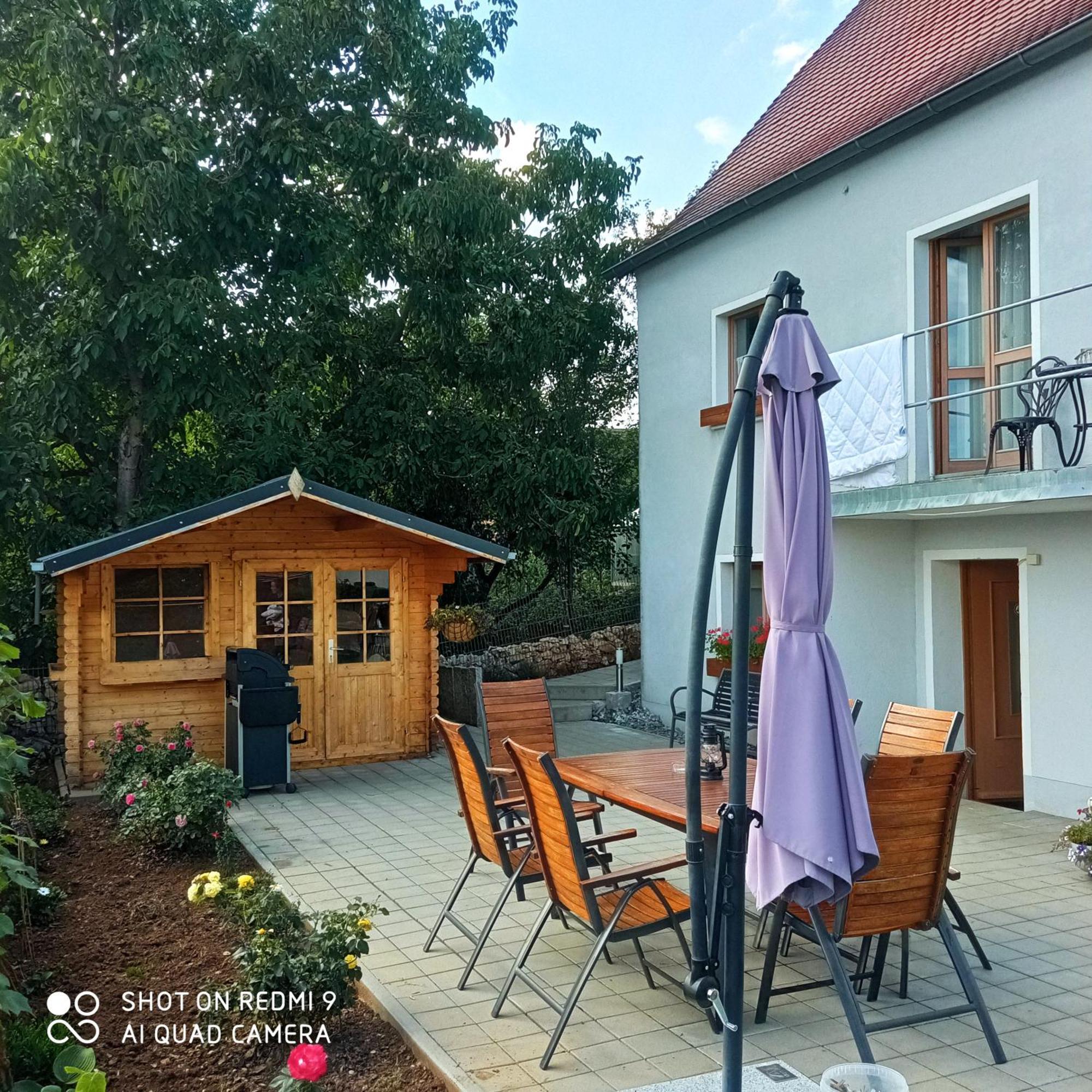 Karolingerweg Hotel Lauterhofen Exterior foto